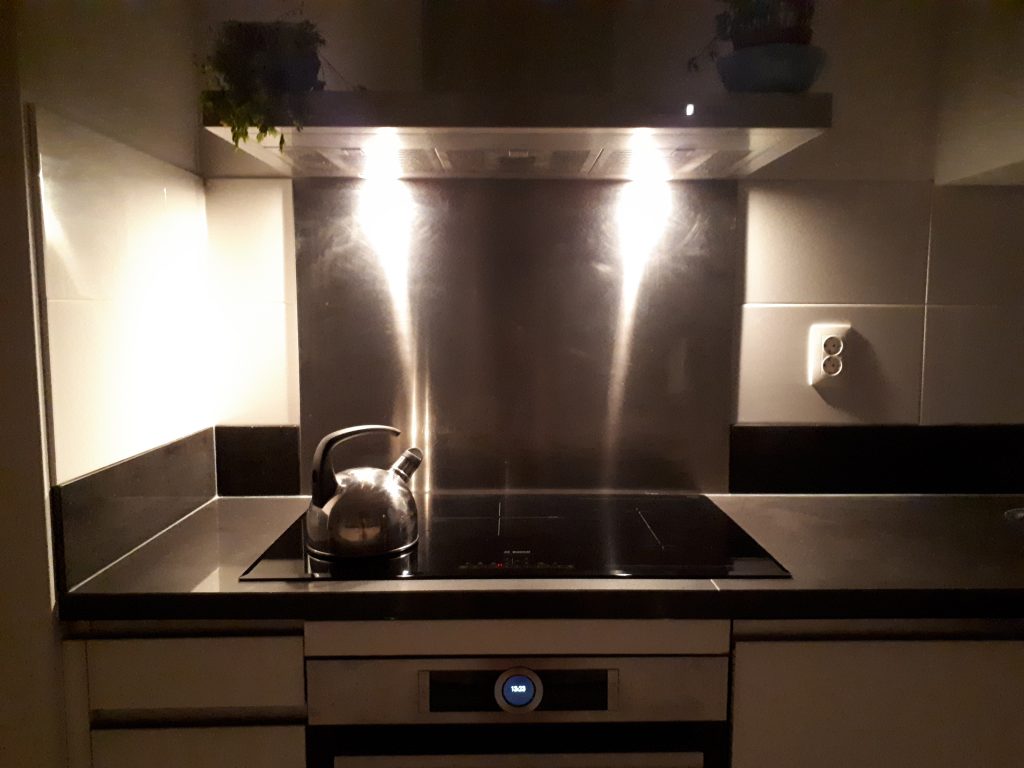 blok Huiswerk maken vanavond Aanpassen meterkast voor elektrisch koken – Kookplaat vervangen